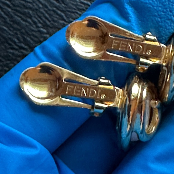 FENDI Oval Faux Pearl Clip On Statement Earrings w Gold Plated Swirl - Picture 4 of 8